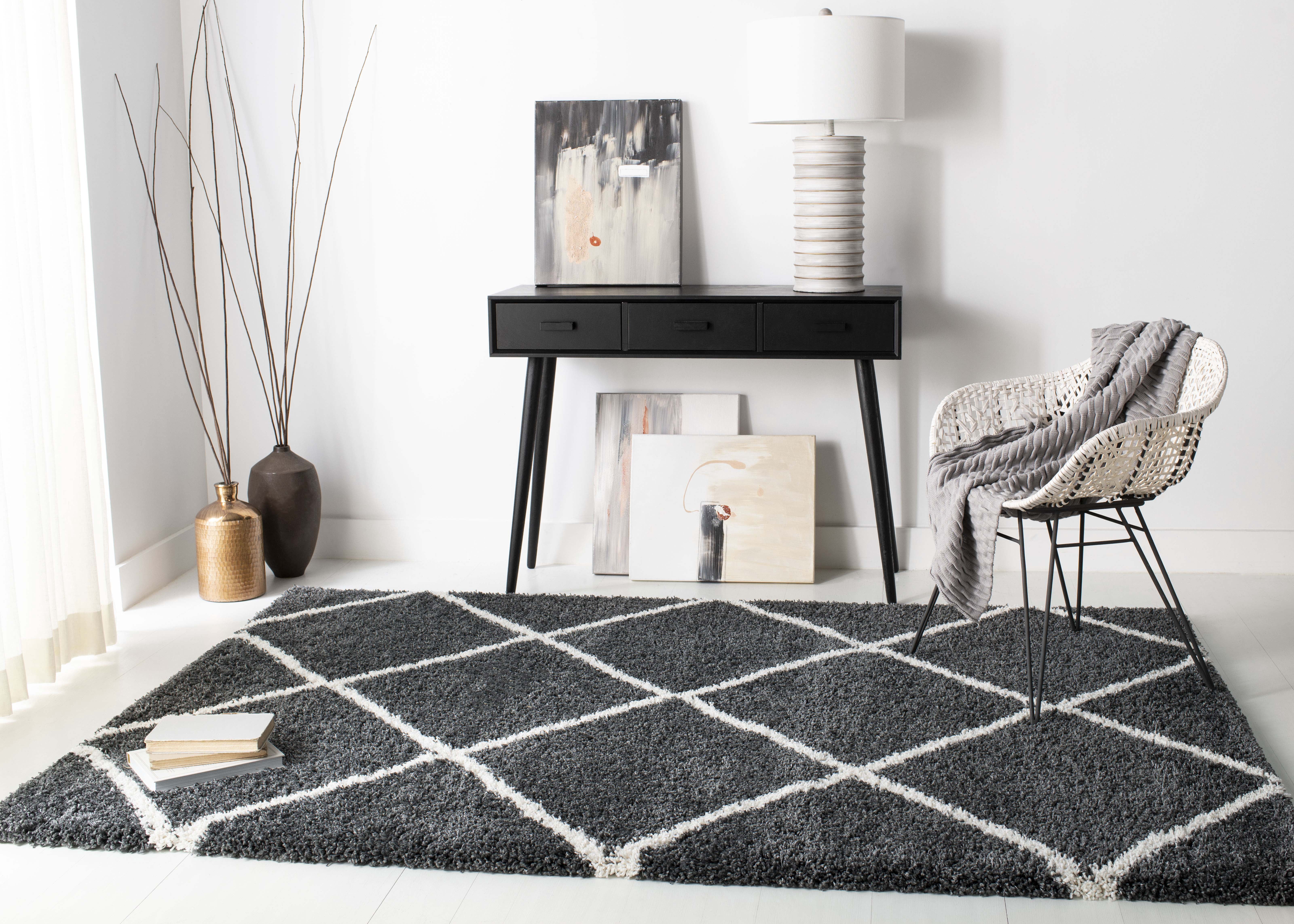 SAFAVIEH Hudson Amias Geometric Shag Area Rug, Dark Grey/Ivory, 2' x 3'