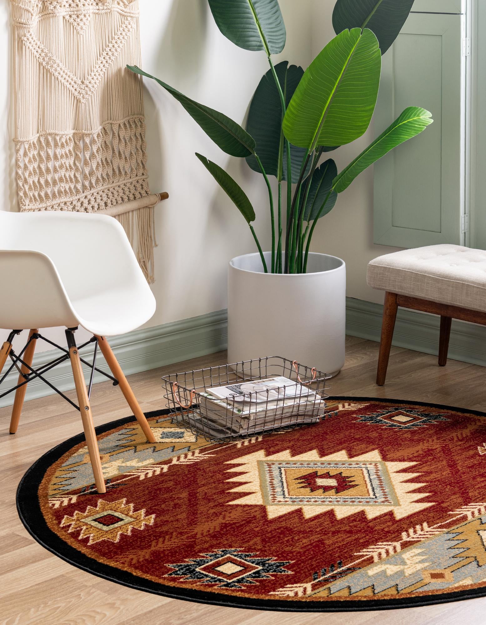 Pioneer Collection Rug 8 Ft Round Red MediumPile Rug