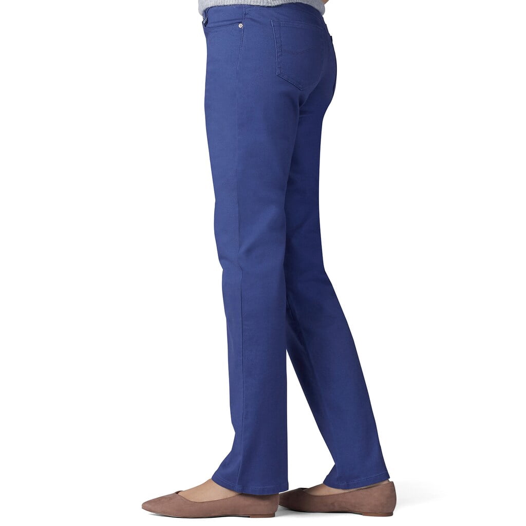 Lee Women's Relaxed Fit Straight Leg Jean
