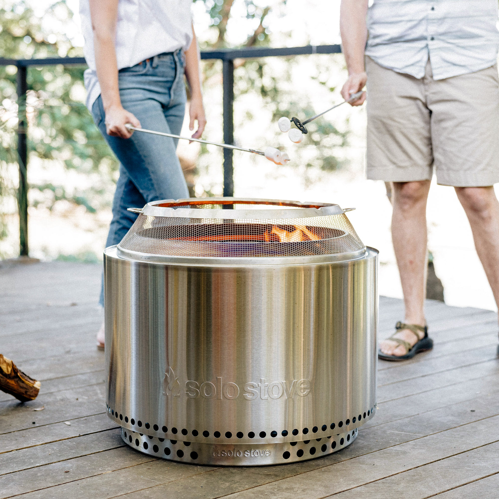 Solo Stove Yukon 27 Shield, Protective Spark Screen, Accessories for Fire  pit, Stainless Steel - Walmart.com