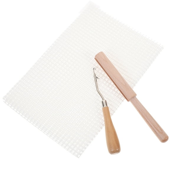 FRCOLOR Durable Wooden Bent Latch Hook Tool for Carpet Embroidery Crafts with Synthesis Material Assorted Color