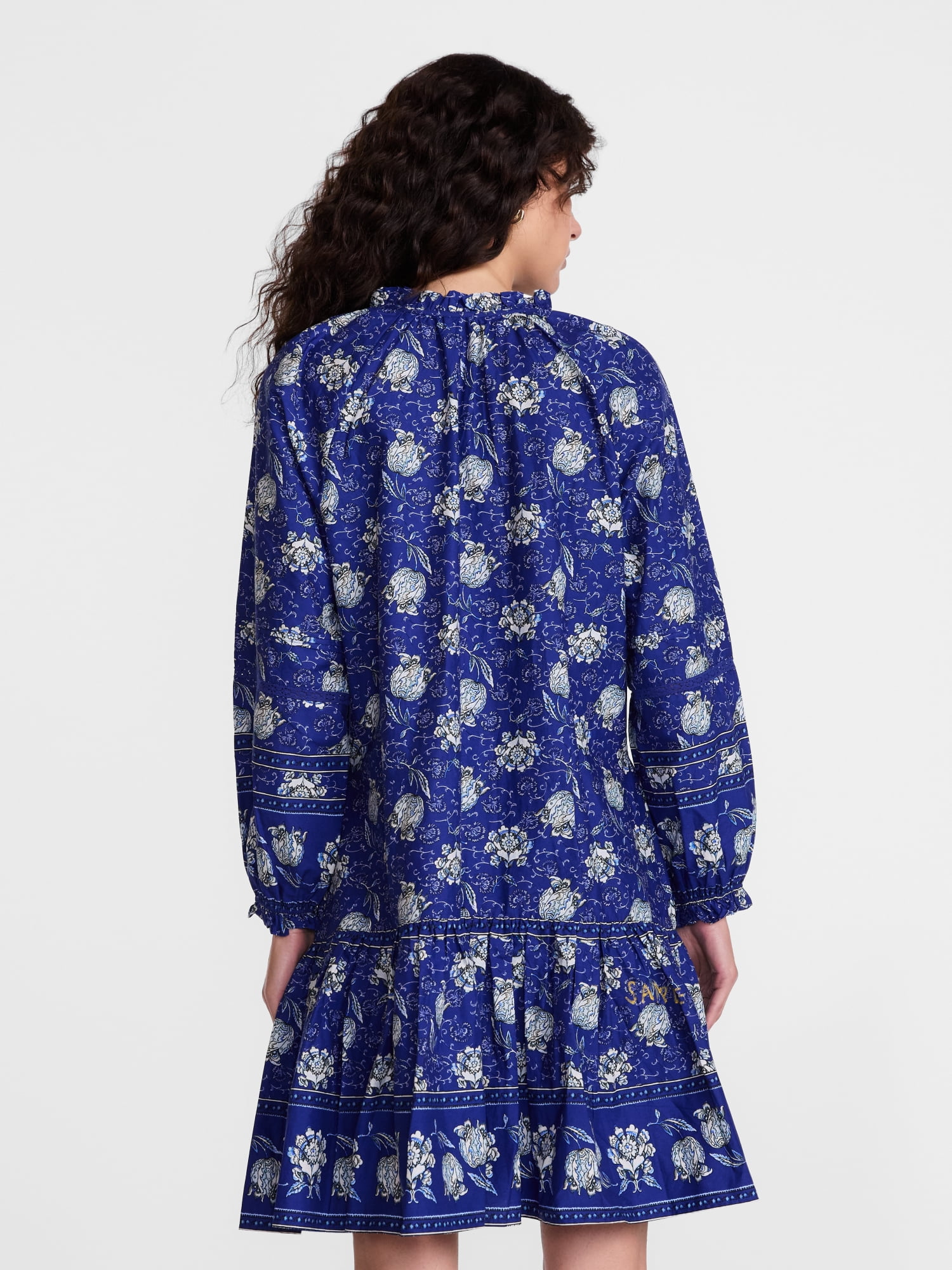Scenario Women's and Women's Plus Tiered Hem Dress with Long Sleeves, Sizes XS-4X