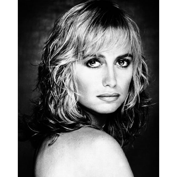 Susan George Studio Pose With Wet Hair Print 24x36 Classic Hollywood Poster