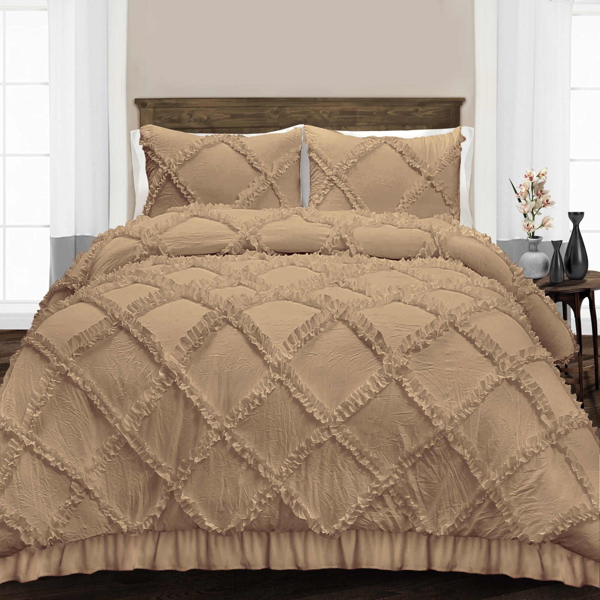 Dee's Collection Luxurious Taupe Diamond Ruffle CalKing Comforter Set