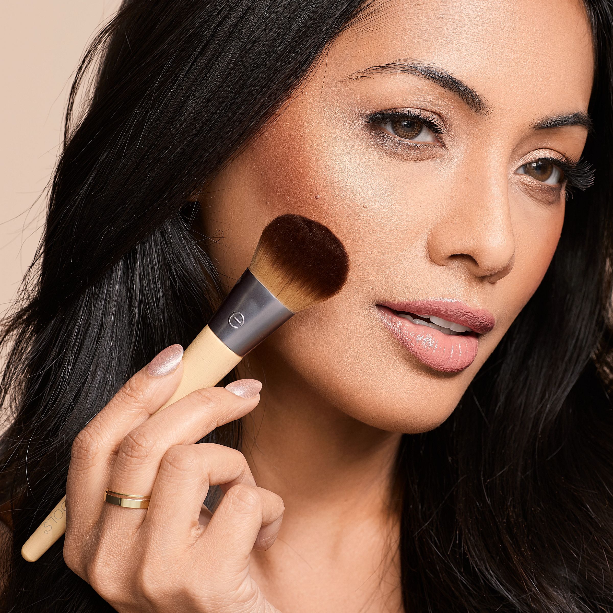 EcoTools Blush + Highlight Brush Duo photo 6