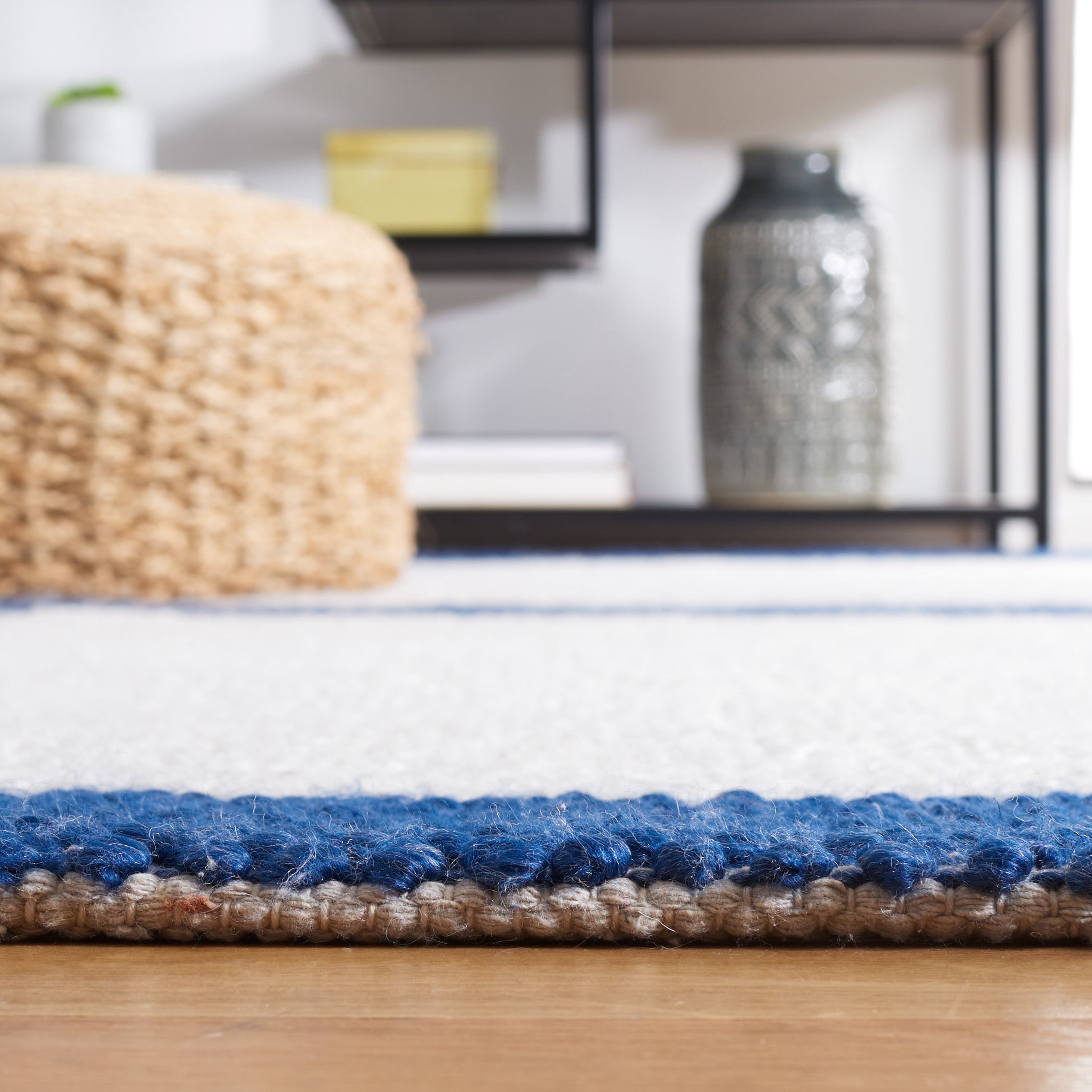 SAFAVIEH Natura Marina Striped Wool Area Rug, Ivory/Navy, 5' x 8'