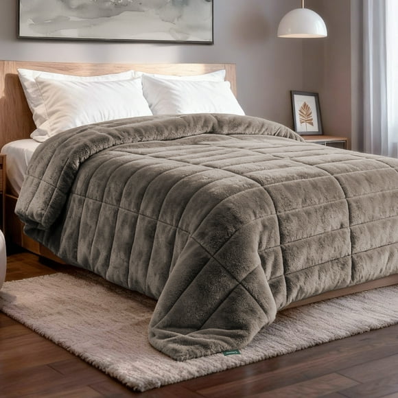 Cobertor Afelpado Dreamlab, Colcha Suave Polar con Microfibras, Cálida y Transpirable para Invierno, Hipoalergénico, Tamaño Individual, Arena