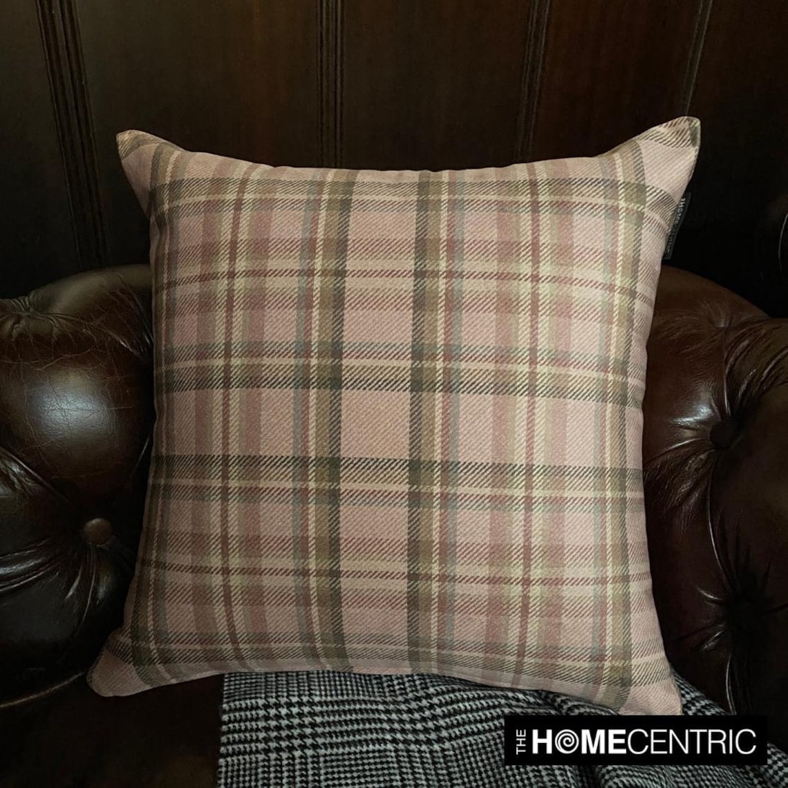 Winter Plaid Throw Pillow cover, 22"x22" Pink Velvet Cushion Cover, Modern Plaid Farmhouse Buffalo Check Pillow Cover For Sofa Couch, Hotels, living Room, Bed Room - Plaidscape Pink