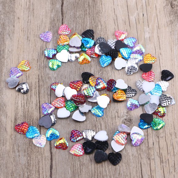 BRIGHTFUFU 100pcs Heart Shape Pendants Charms for Jewelry Making Assorted Color Resin for DIY Enthusiasts and Artists