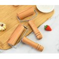 thumbnail image 4 of Rodillo con mango de madera, 19x9,5 Cm, ​​suministros de cocina, 1 unidad, 4 of 5