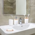 thumbnail image 4 of Muyoka Juego de accesorios de baño de 4 piezas con taza de enjuague bucal, taza de cepillo de dientes, botella desinfectante de manos, jabonera, artículos de tocador de baño, conjunto de baño impermea Muyoka Hogar, 4 of 7
