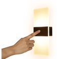 thumbnail image 1 of Lámpara de pared magnética moderna con control táctil LED de 2,5 W con luces de camino recargables por USB, luz nocturna de brillo ajustable, blanco cálido de 3000 K para dormitorio, sala, 1 of 5