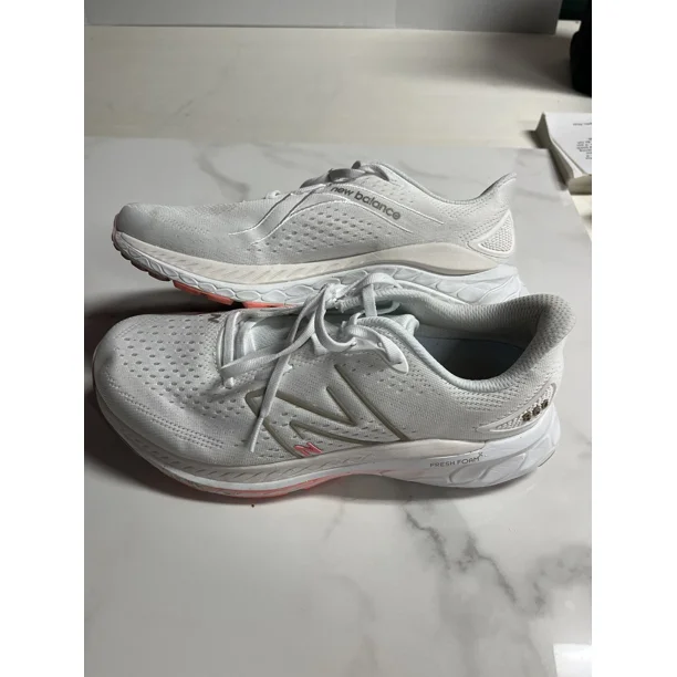 New Balance Unisex FF X 860 V13 W860L13 White Running Shoes size 9.5W/8M width D