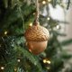 thumbnail image 2 of Colgante de Avellana de Madera para Navidad, Adorno para Árbol de Navidad, Accesorios Decorativos de Madera, 2 of 7