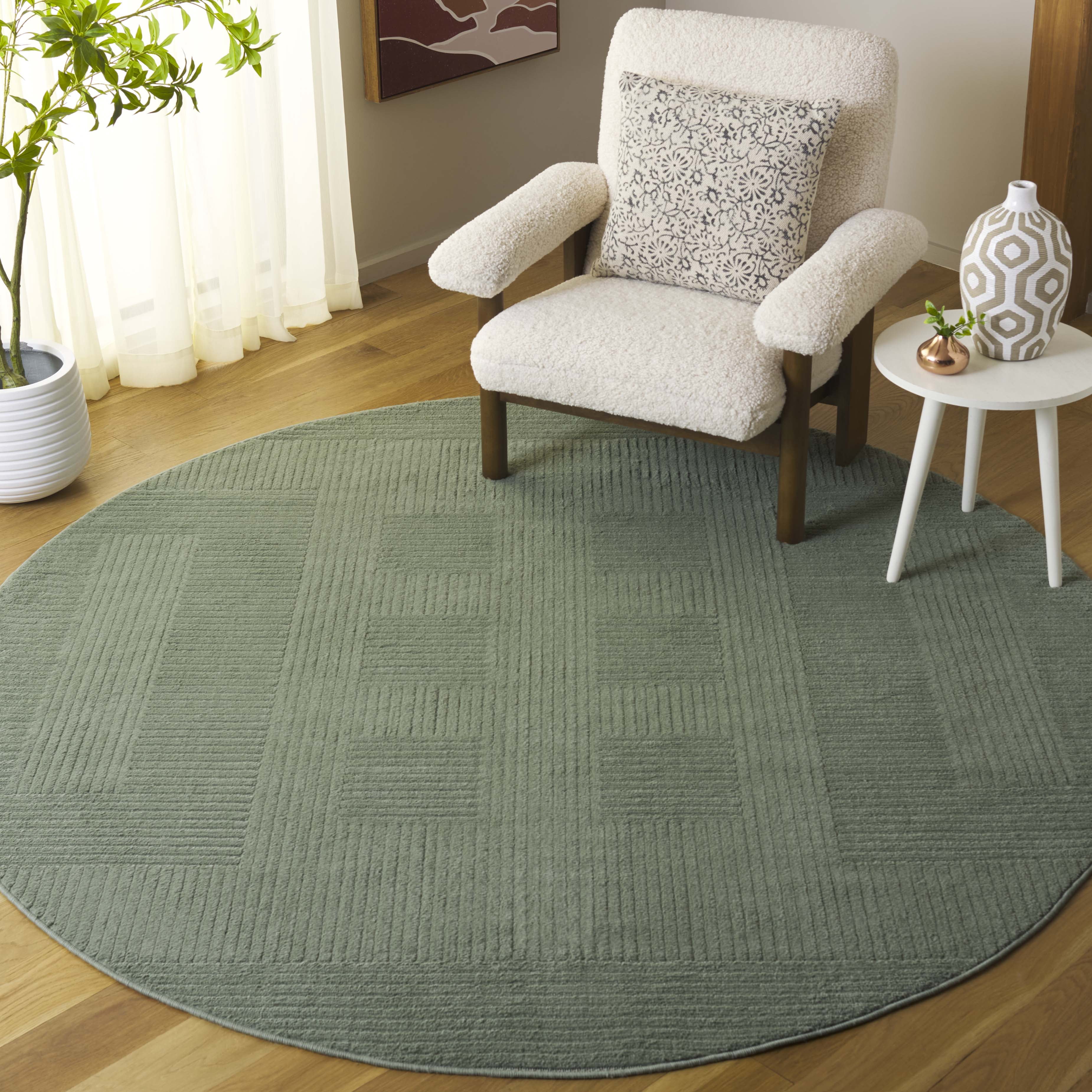 SAFAVIEH Selena Marion Geometric Area Rug, Green, 6'7" x 6'7" Round