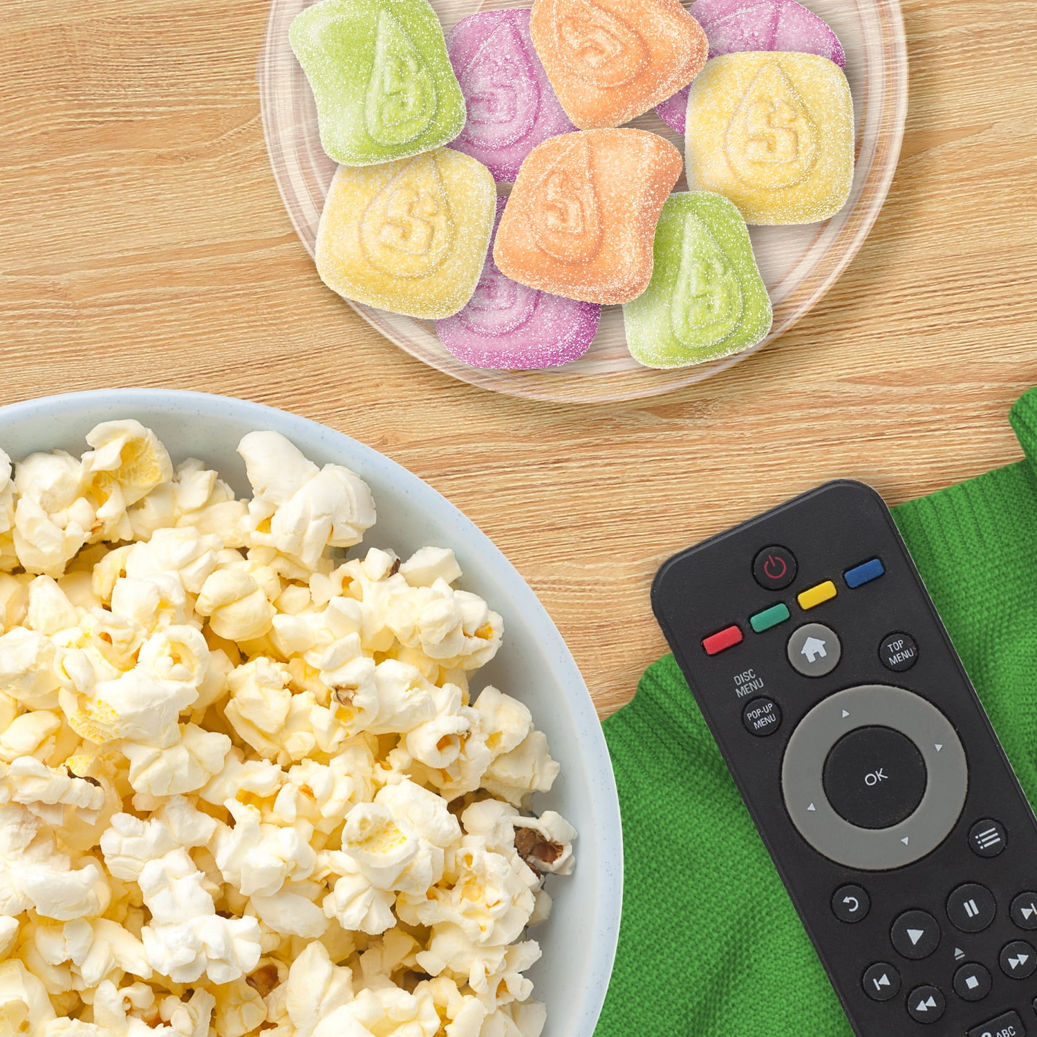 STARBURST Airs, Sour Fruit Gummy Candy, Sharing Bag, 122g