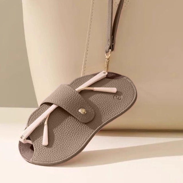 Estuche portátil colgante para gafas de sol con correa para la muñeca – Estuche para gafas de piel sintética con cierre a presión, soporte protector para gafas de sol y de lectura, ideal para