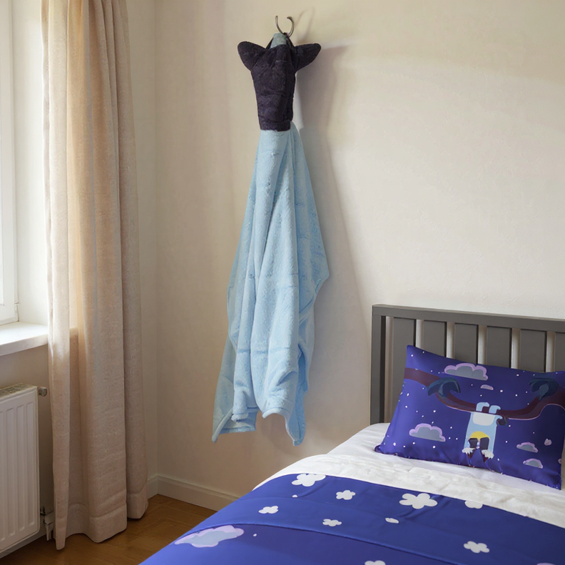 Bluey Kids Hooded Silk Touch Throw Blanket, Polyester Faux Fur, Blue, BBC Studios, 54" x 40"