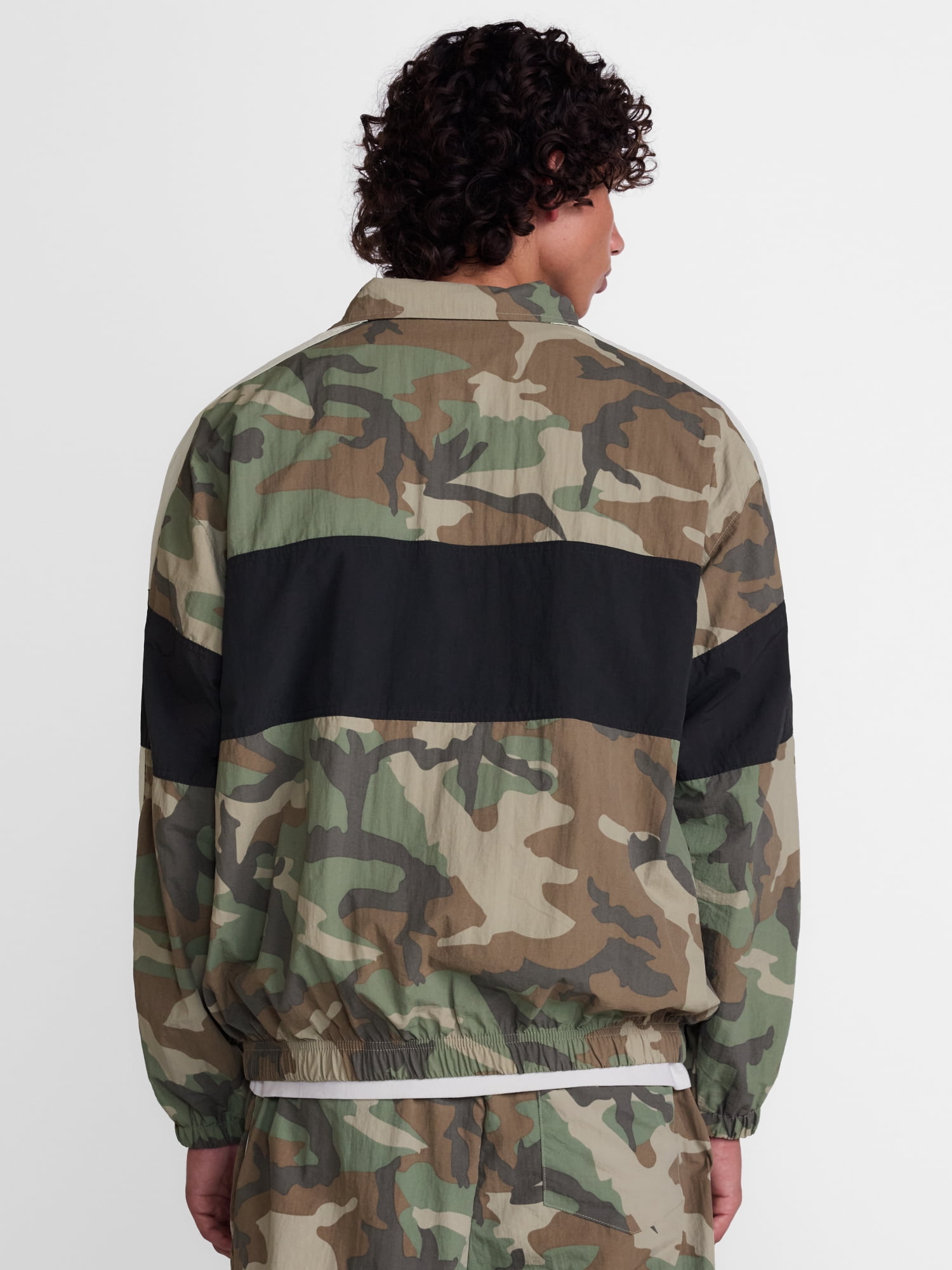 No Boundaries Windbreaker Jacket with Long Sleeves, Men's XS-4XLT