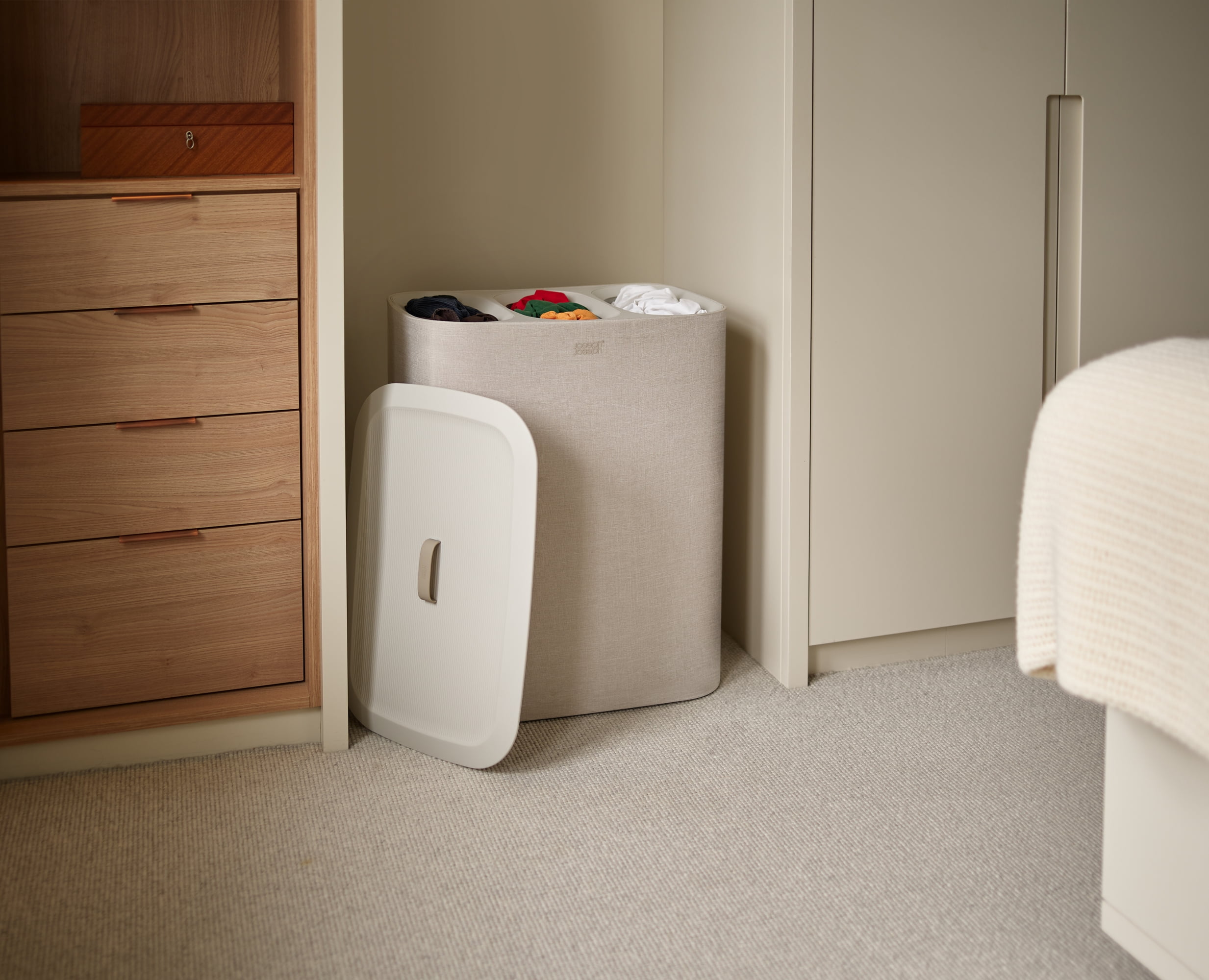 Joseph Joseph Tota Trio 90-liter Easy-empty Laundry Separation Hamper