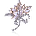 thumbnail image 1 of Broche de Cristal Austriaco JAMW Diseño de Ramo de Flores para Mujer, 1 of 5