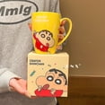 thumbnail image 4 of Taza de agua Crayon Shin-chan, Taza de cerámica bonita para niños, taza de café para oficina, regalo de cumpleaños para niña, 4 of 5