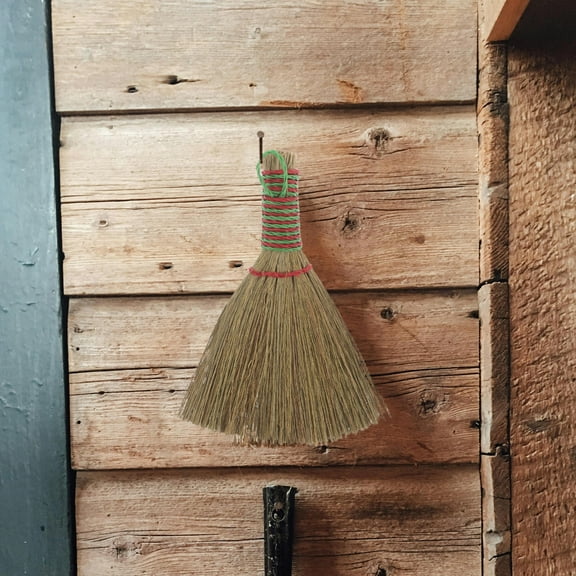 DECORNIJIA Wooden Dust Brush Handheld Whisk Broom Multi Straw 1Pack for Indoor Cleaning