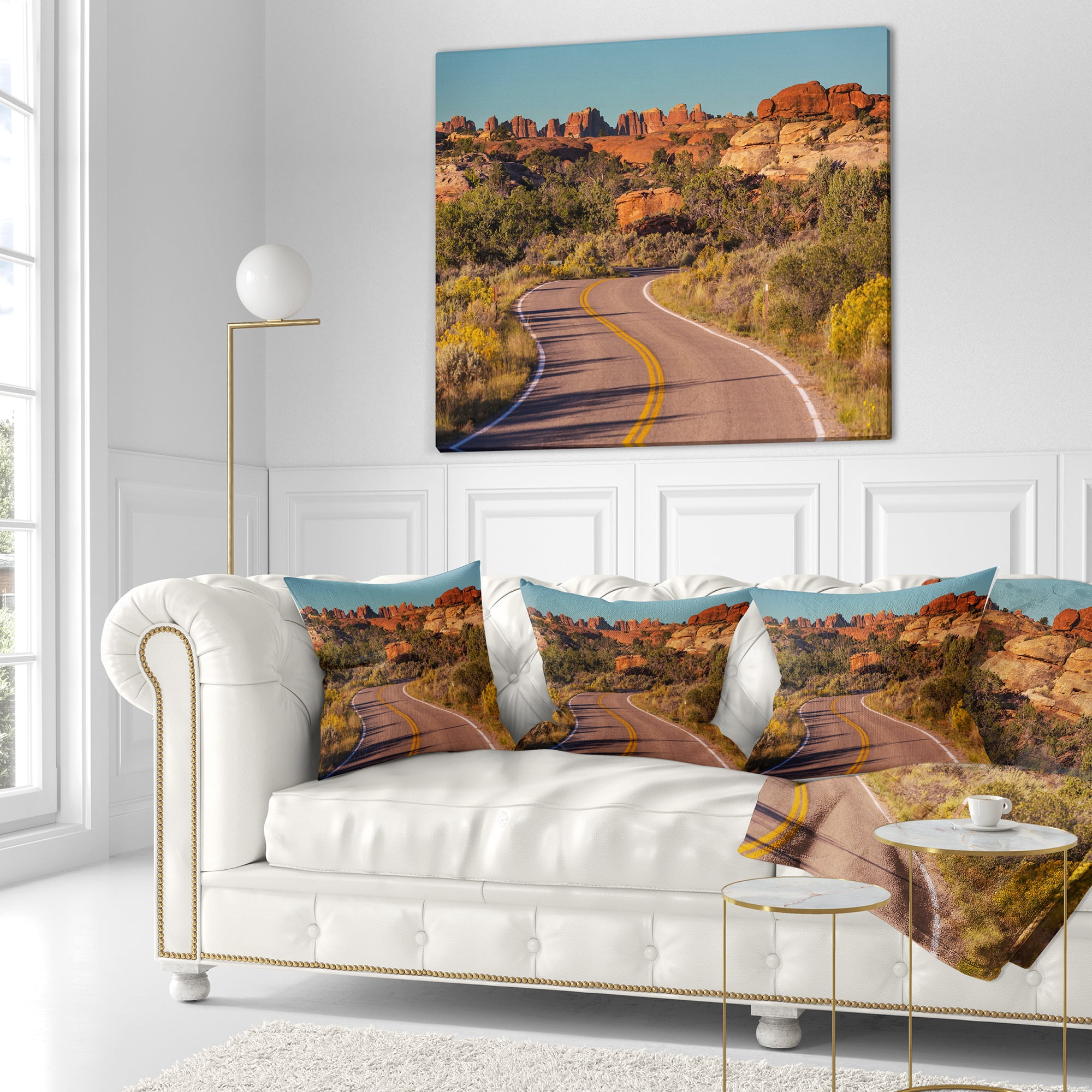 Designart Road in Rocky American Prairie - Landscape Printed Throw Pillow - 18x18