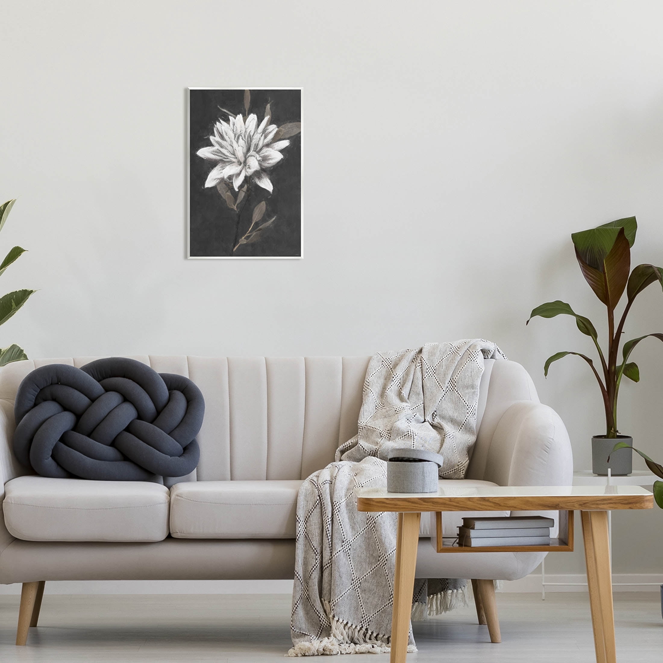 Stupell Industries Traditional White Dahlia Flower Graphic Art Unframed Art Print Wall Art, Design by Nina Blue