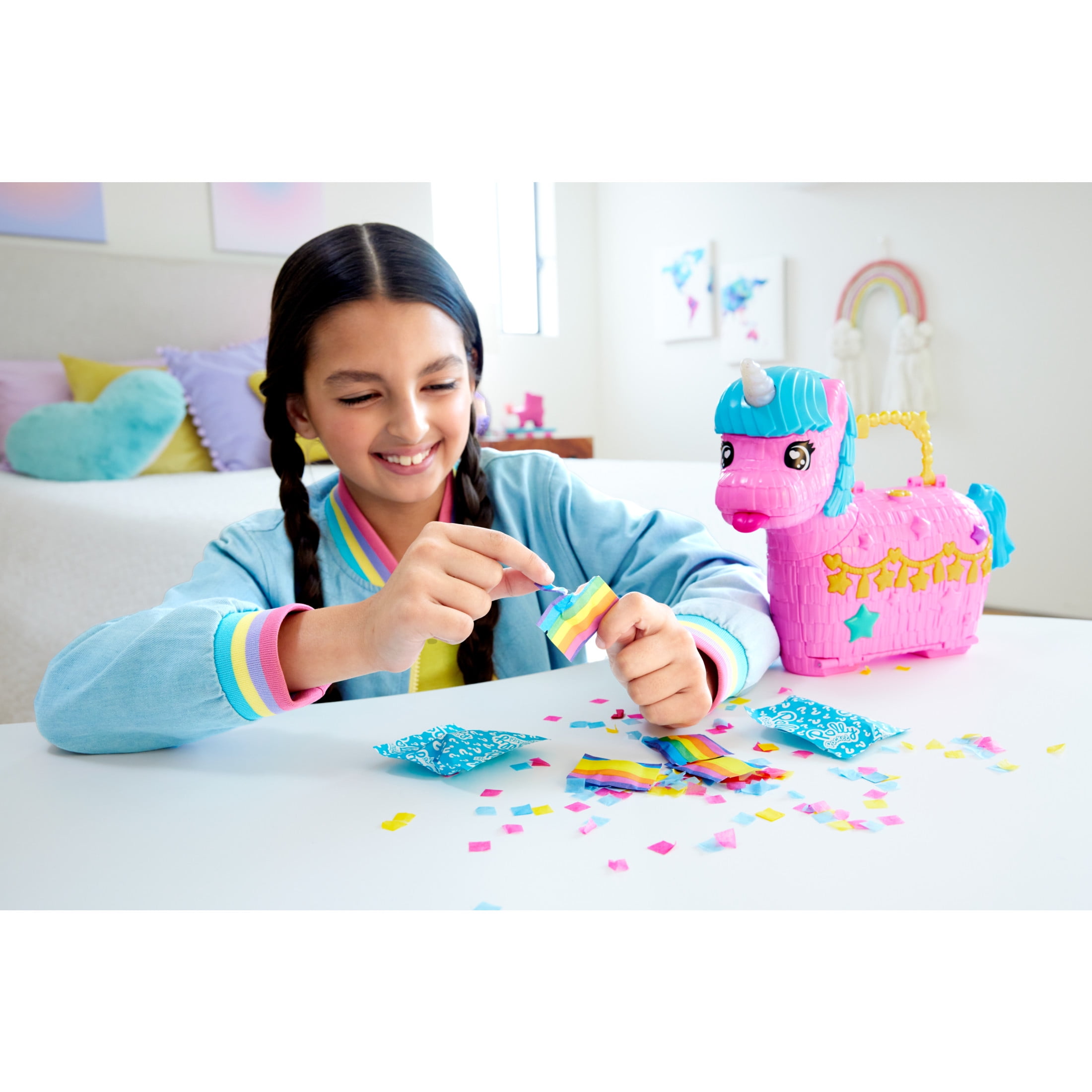 Polly Pocket Unicorn Partyland Playset with 2 Micro Dolls, Pets & 25+ Surprise Accessories