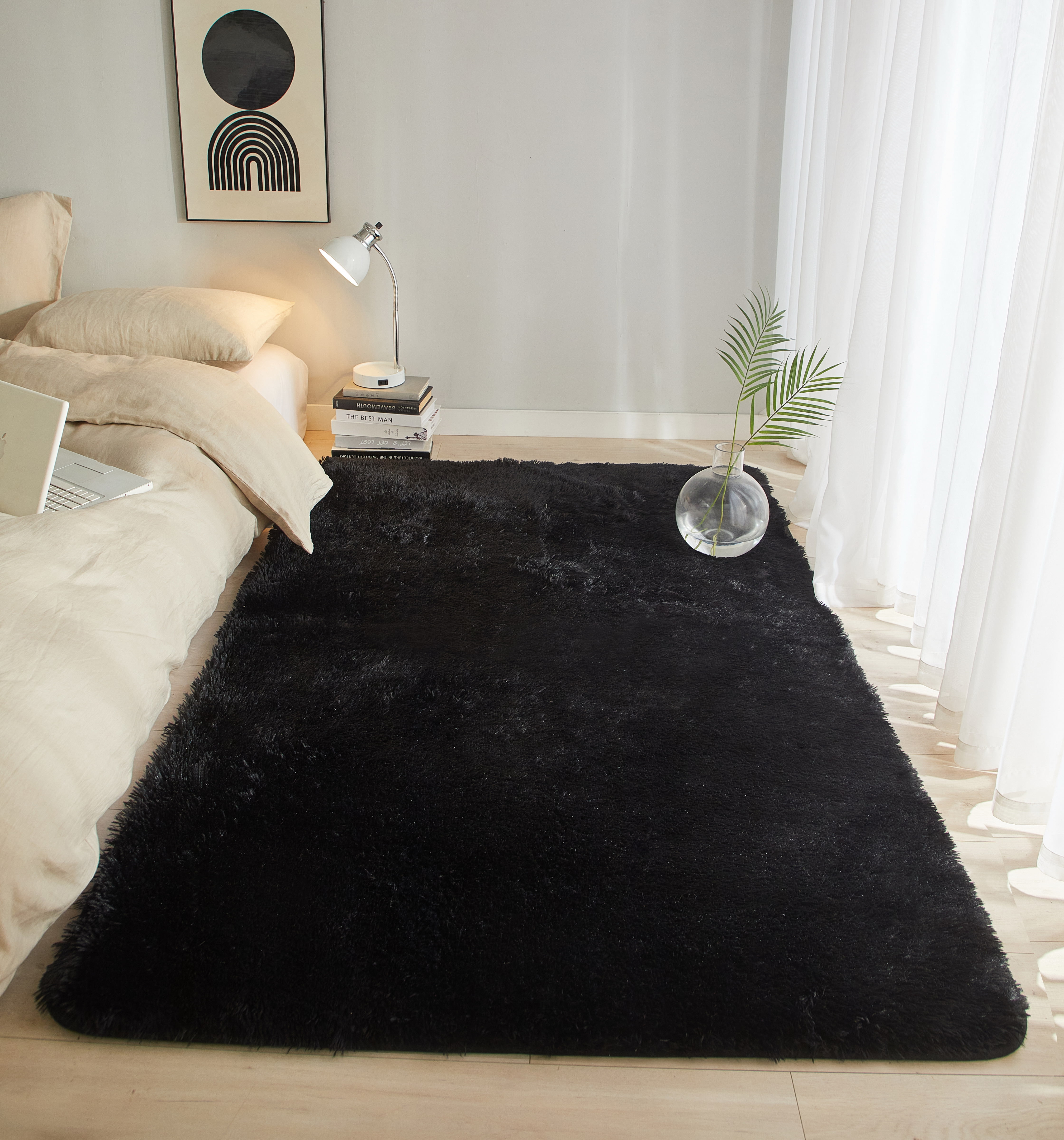 Mainstays Cushion Shag Bedroom Rug For Adults, Black, 4'x6'