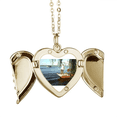 thumbnail image 1 of Willow pescador Collar colgante en forma de melocotón con alas Unbranded M, 1 of 3