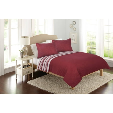Better Homes & Gardens Solid Front Reverse Stripe Quilt, Red, King Sham