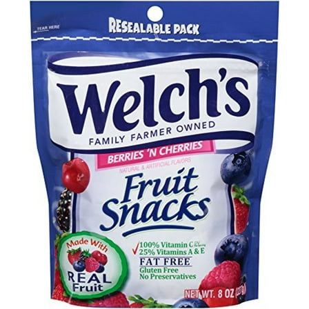 Welch's Berries 'N Cherries Fruit Snacks, (Pack of 32)