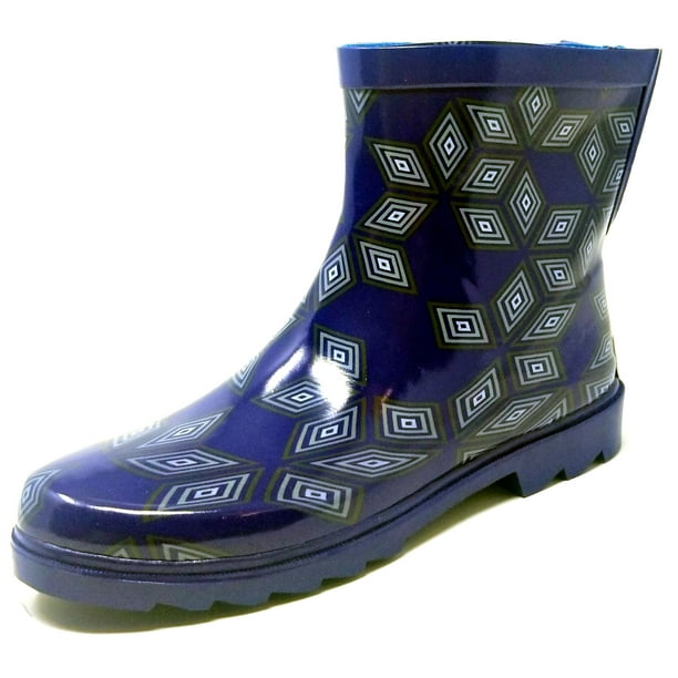 ll bean boots sold in stores
