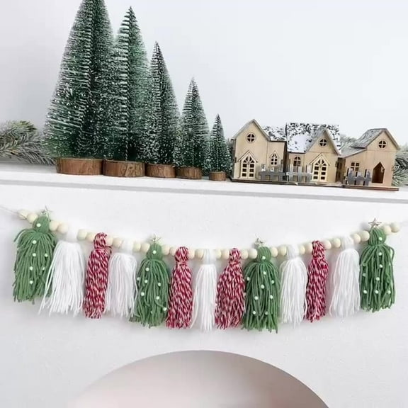 Christmas Tassel Garland with Wooden Beads, Red Green White Yarn Garland for Fireplace Mantel Wall Tree, Farmhouse Christmas Decorations, Holiday Party Banner