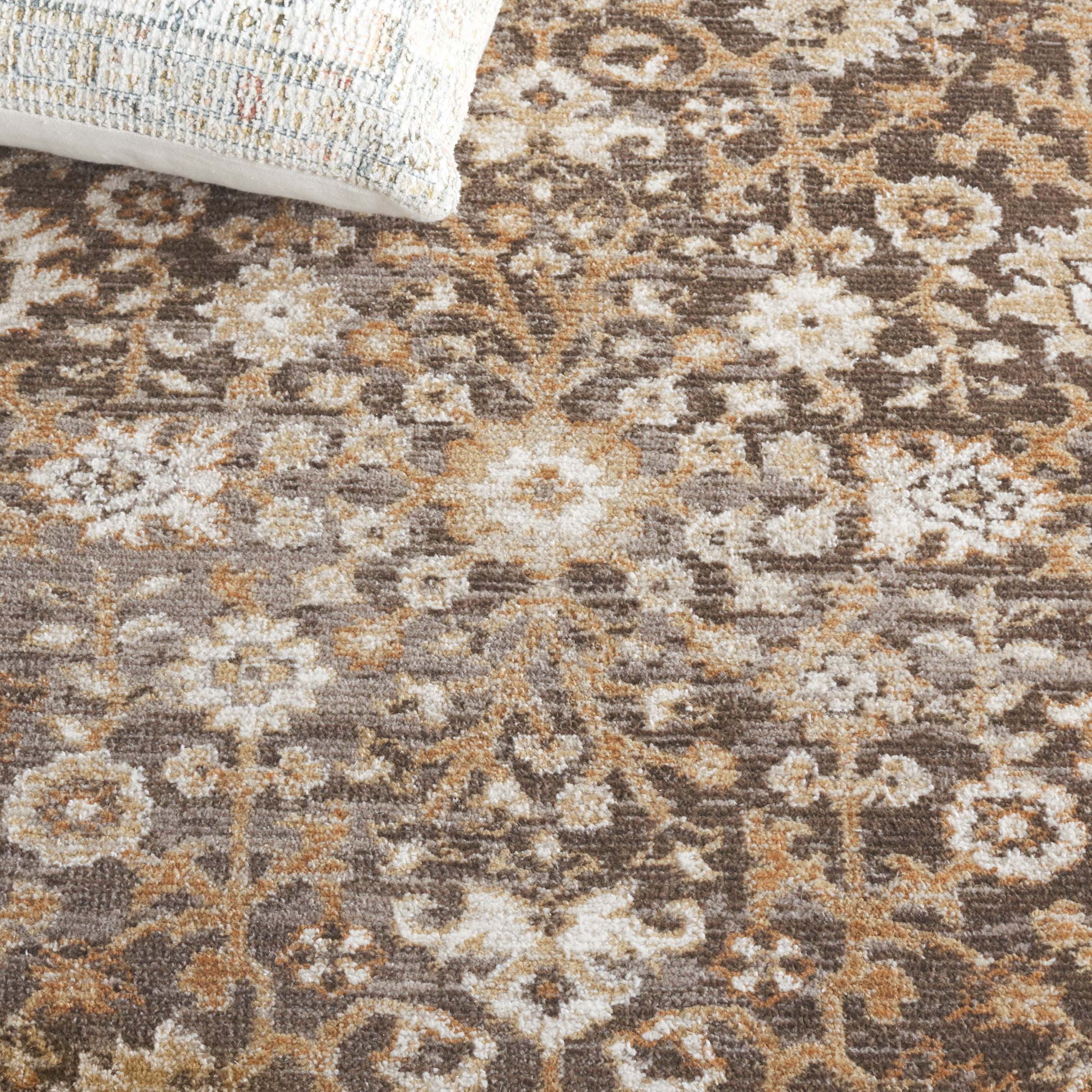 Safavieh Hazel Henley Oriental Area Rug, Brown/Ivory, 9' x 12'