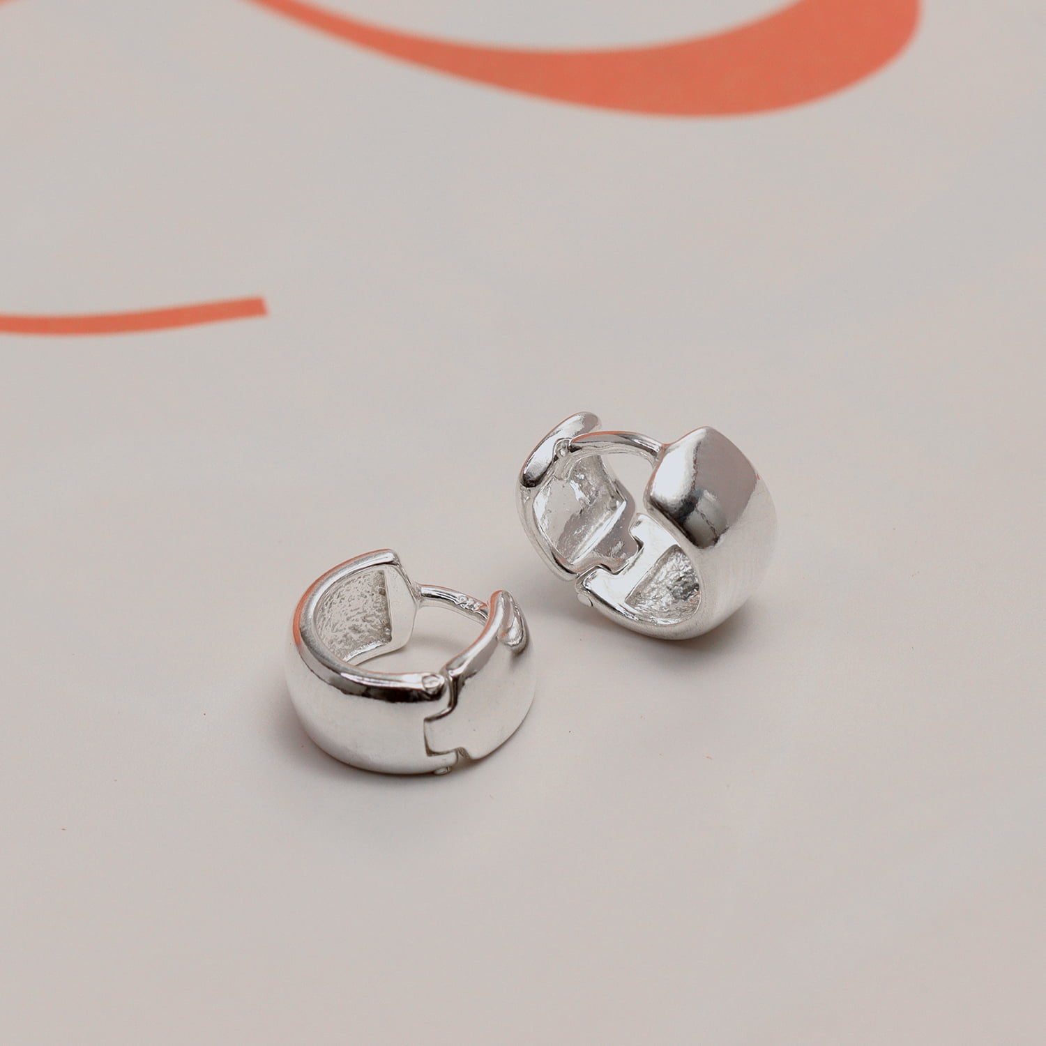 LeCalla 925 Sterling Silver Hypoallergenic Small Huggie Hoop Earrings for Women and Teen 10MM