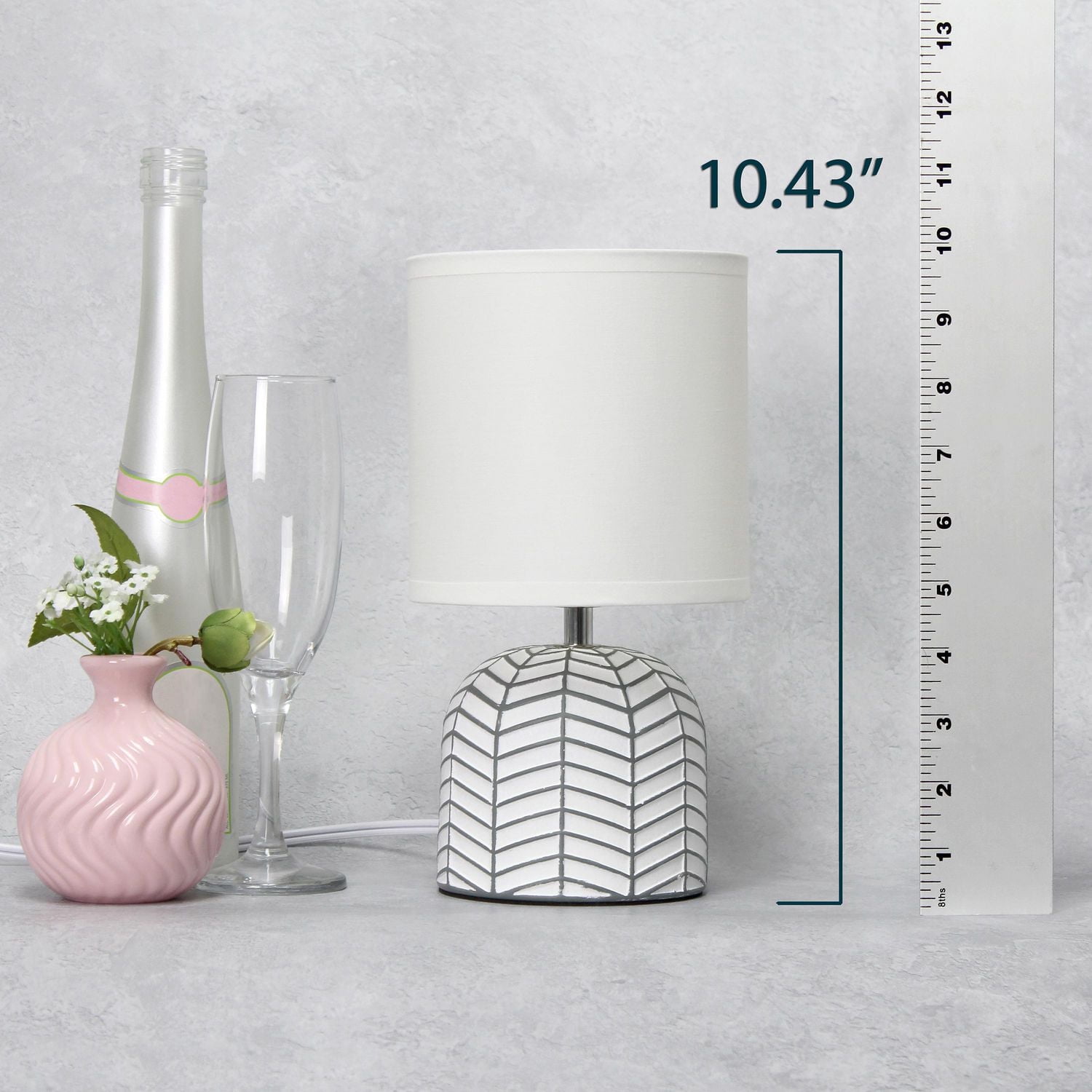Simple Designs 10.43 "Petite Contemporaine Webbed Waves Base Lampe de chevet avec abat-jour en tissu blanc pour la décoration intérieure, la chambre à coucher, le salon, l’entrée, le bureau
