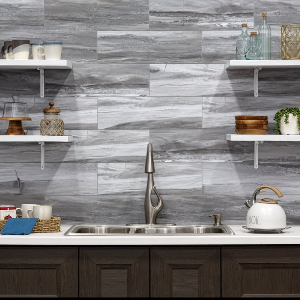 Palisade 22.8in x 7.31in Vinyl Wall Tile in Hermitage Granite