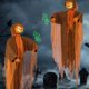 thumbnail image 1 of Amuleto De Terror Brillante Fantasma colgante que brilla en la oscuridad, decoración de Halloween con luces LED para exteriores e interiores Yulucky, 1 of 9