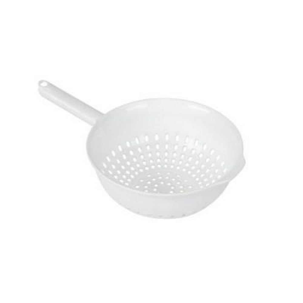 goodcook Plastic 3 Quart Colander with Handle
