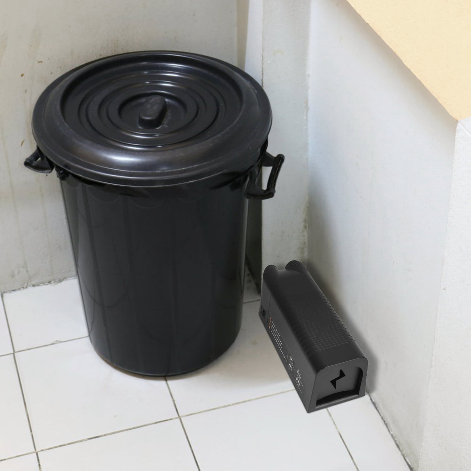 High Voltage 1800V Rat Trap - Spacious Inner for All Rodents, One - Way Entry, Rechargeable and Multifunctional for Indoor Scenes,  Easy to Use Indoors/Outdoors for Mice,