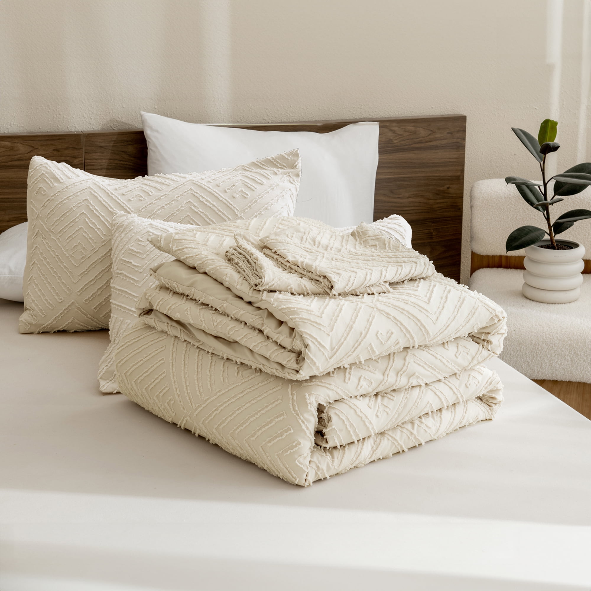 ANGENIA King Size Comforter Sets Beige - 3 Pieces Cream Boho Bedding Comforter Set for King Bed - Soft Fluffy Tufted Textured All Season Bed Set for Women Men