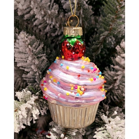 Christmas Glass Ornament - Sprinkled Cupcake by Wizardi F07M3-33 HB-SY25354