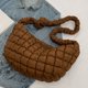 thumbnail image 3 of Bolso bandolera para mujer Bolso de mano acolchado Bolso de viaje ligero con burbujas con cremallera, 3 of 9