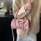 thumbnail image 4 of Bolso Boston pequeño de piel suave para mujer, bolso de mano estilo retro de un solo hombro, estilo mensajero informal, tendencia 2025, 4 of 5