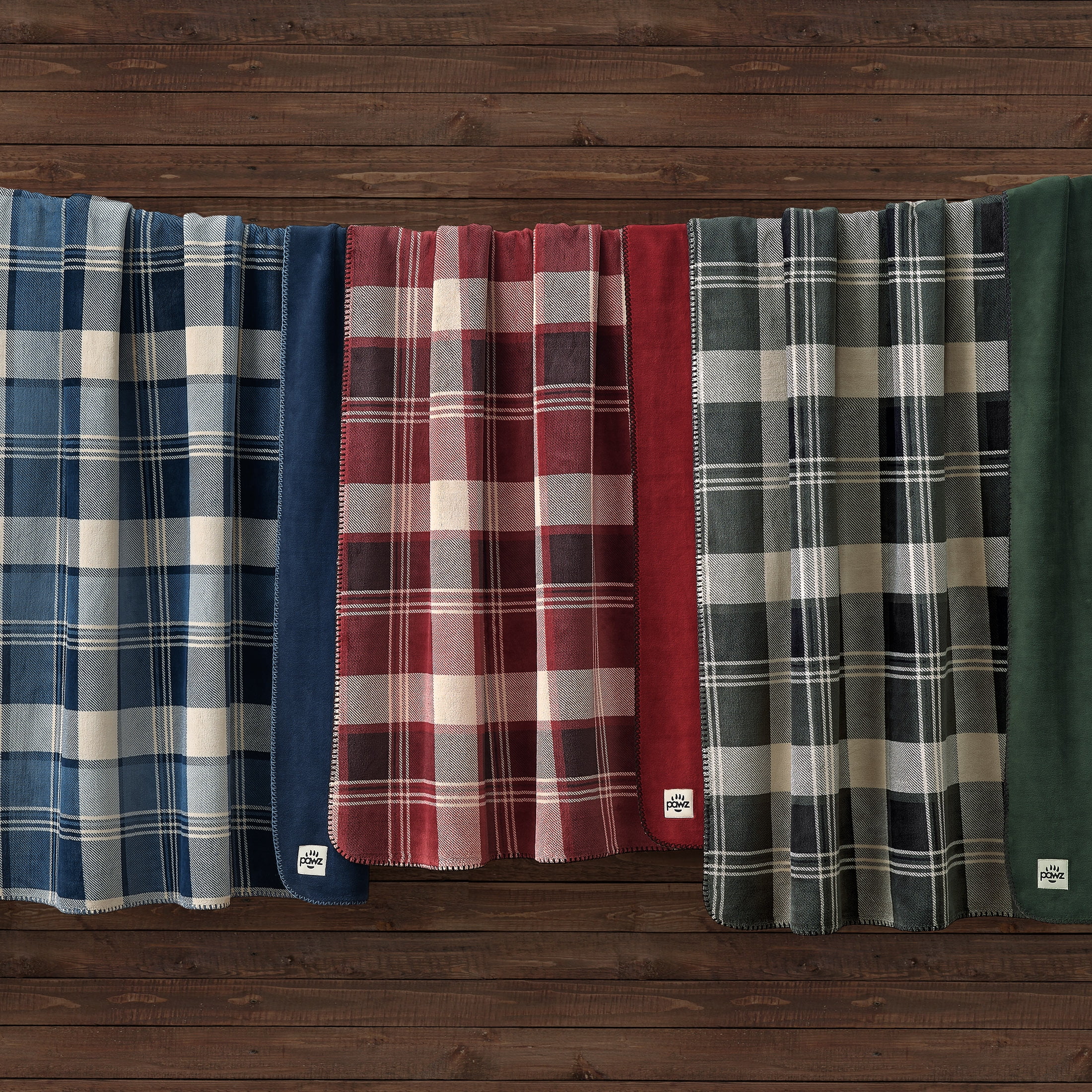 Pawz Plush Oversized Throw Blanket for Couch or Bed, Soft Flannel Fleece, Green Plaid, 50"x72"