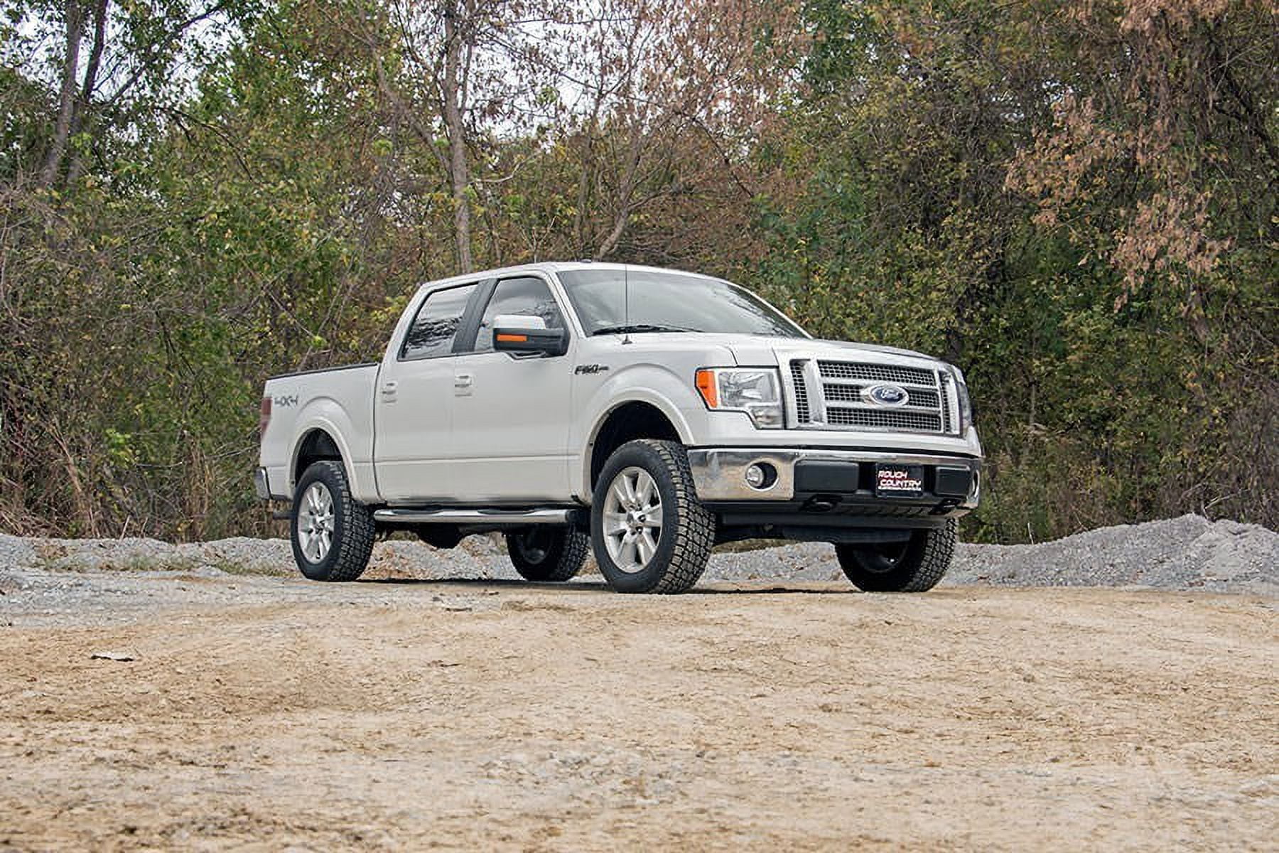 Rough Country 2" Leveling Lift Kit (fits) 2009-2013 F150 4WD | N3 Struts / N3 Shocks | Suspension System | 50004