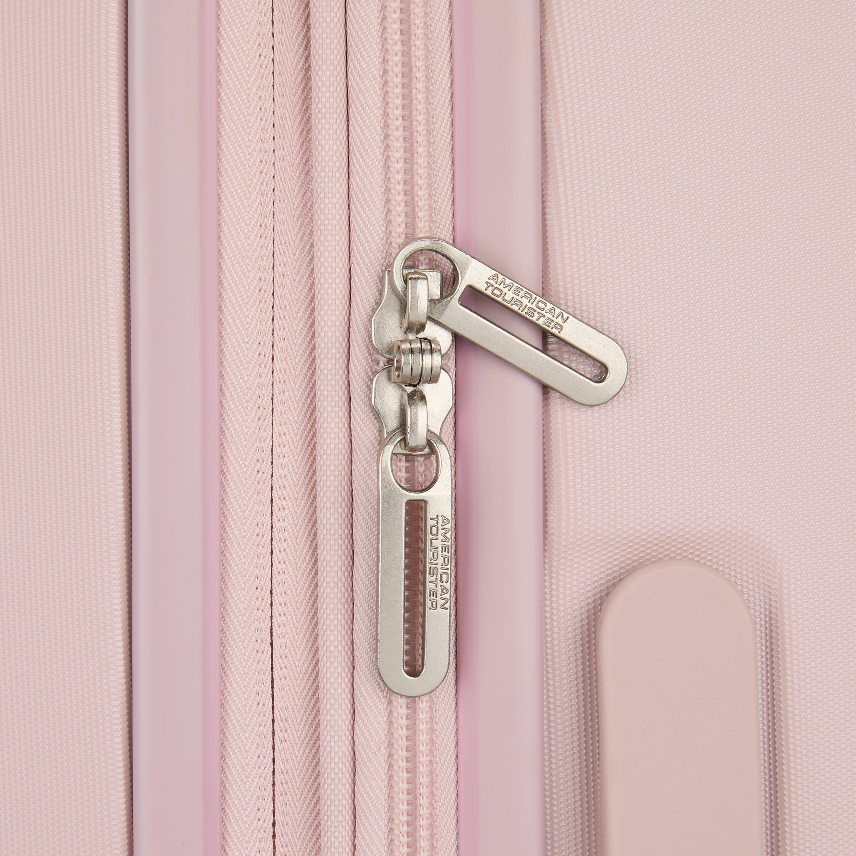 American Tourister Stratum 3.0 Medium Hardside Suitcase with Spinner Wheels - Pink Blush